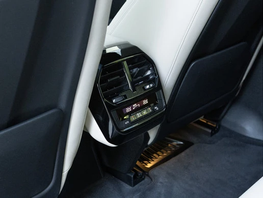 BMW iX - Afbeelding 22 van 30