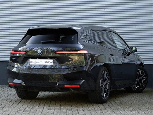BMW iX - Afbeelding 2 van 30