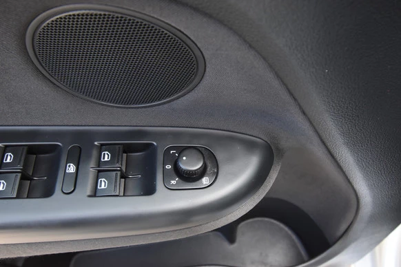 Volkswagen Golf Plus - Afbeelding 21 van 30