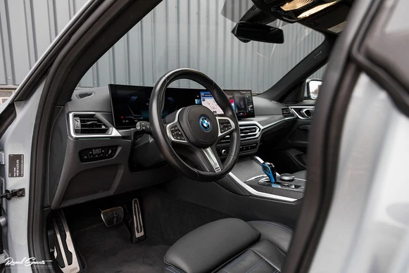 BMW i4 - Afbeelding 18 van 30