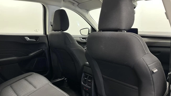 Ford Kuga - Afbeelding 16 van 30