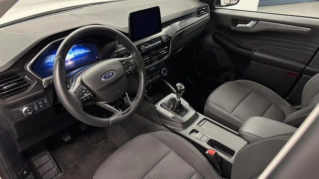 Ford Kuga - Afbeelding 17 van 30