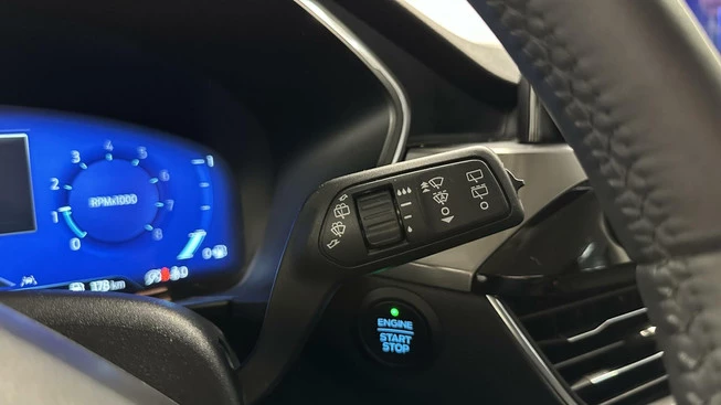 Ford Kuga - Afbeelding 24 van 30