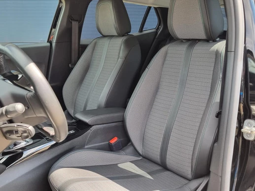 Peugeot e-2008 - Afbeelding 10 van 30