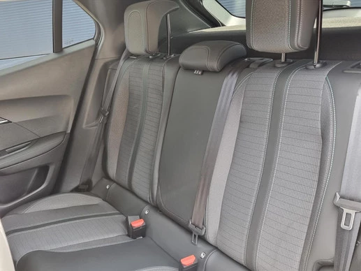 Peugeot e-2008 - Afbeelding 11 van 30
