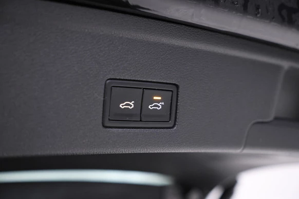 Volkswagen Touareg - Afbeelding 17 van 30