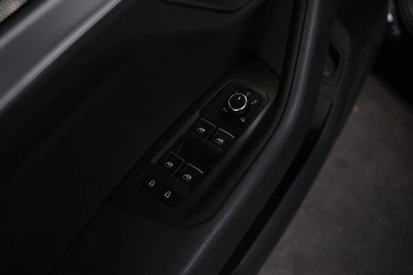 Volkswagen Touareg - Afbeelding 19 van 30