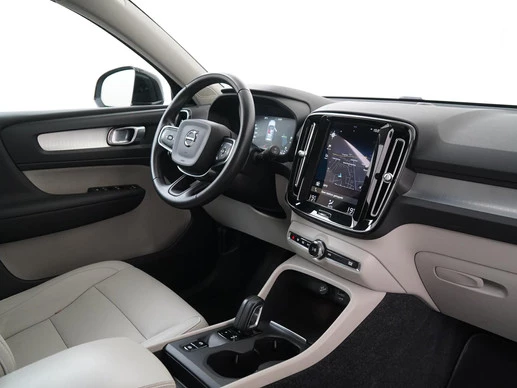Volvo XC40 - Afbeelding 2 van 30