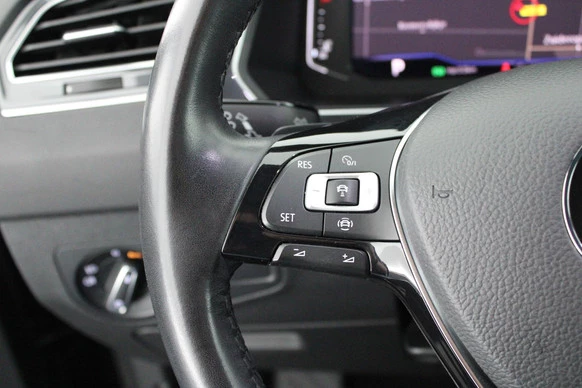 Volkswagen Tiguan - Afbeelding 18 van 30