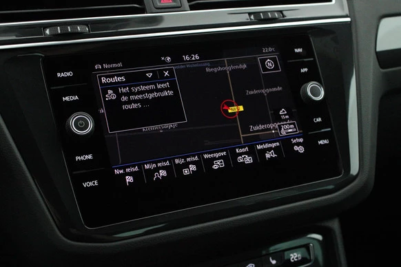 Volkswagen Tiguan - Afbeelding 22 van 30