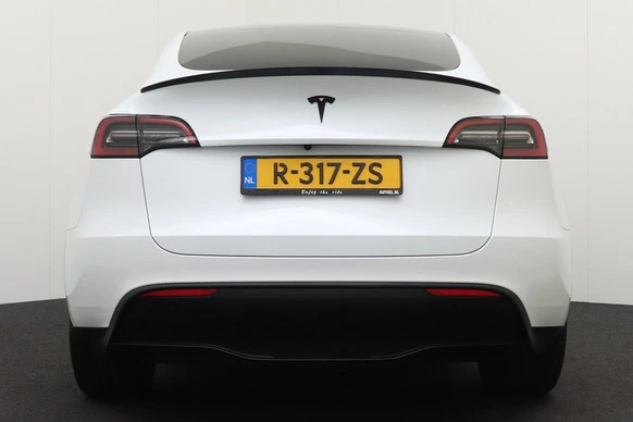 Tesla Model Y - Afbeelding 4 van 25