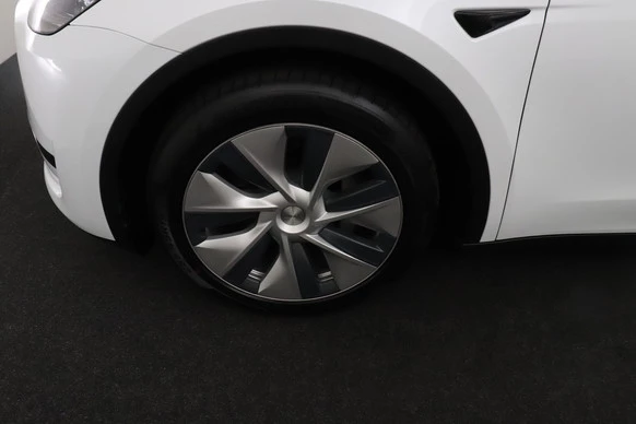 Tesla Model Y - Afbeelding 7 van 25