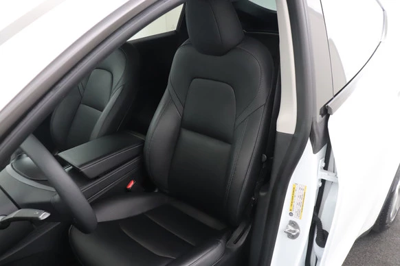 Tesla Model Y - Afbeelding 10 van 25