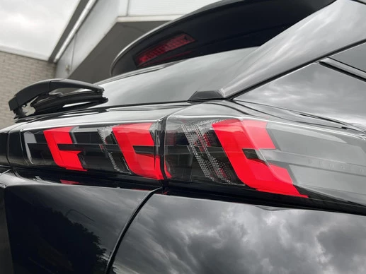 Peugeot e-2008 - Afbeelding 10 van 19