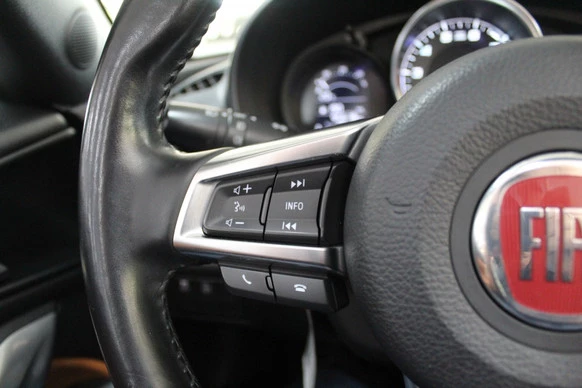 Fiat 124 Spider - Afbeelding 10 van 30