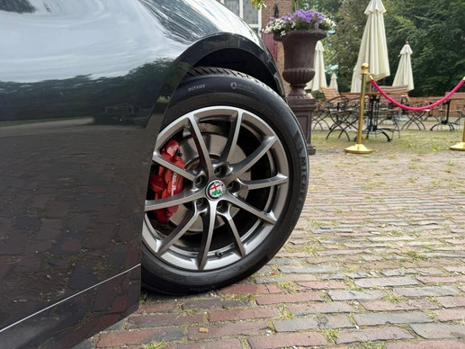 Alfa Romeo Giulia - Afbeelding 7 van 30