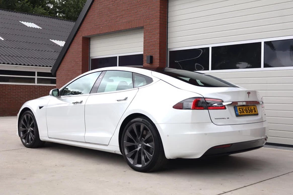 Tesla Model S - Afbeelding 3 van 30