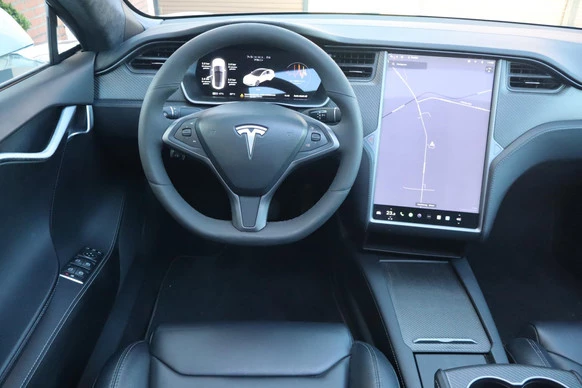 Tesla Model S - Afbeelding 14 van 30
