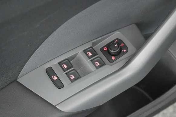 Volkswagen T-Cross - Afbeelding 13 van 30