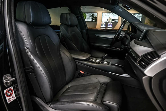 BMW X6 - Afbeelding 21 van 30