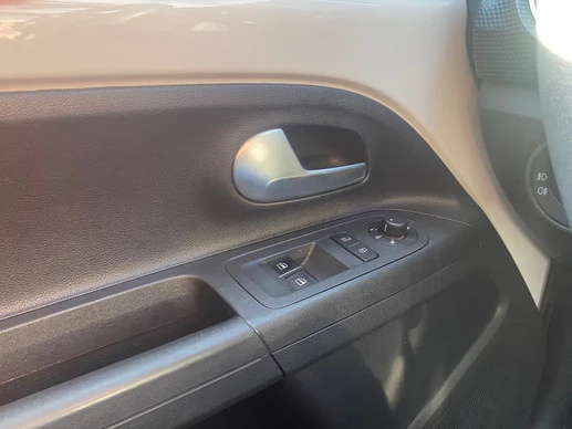 Volkswagen up! - Afbeelding 13 van 30