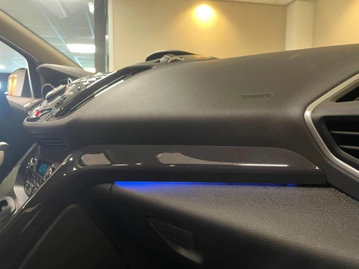 Ford Kuga - Afbeelding 17 van 30