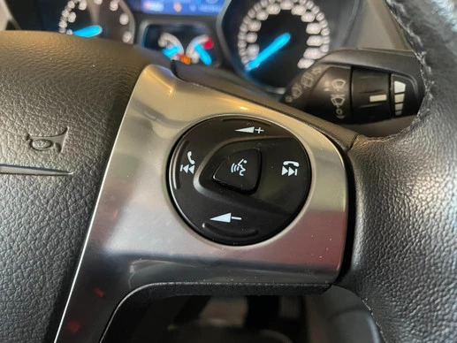 Ford Kuga - Afbeelding 21 van 30