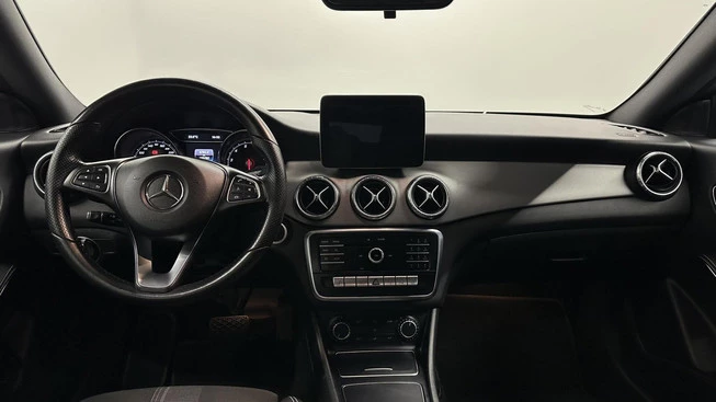 Mercedes-Benz CLA - Afbeelding 2 van 30