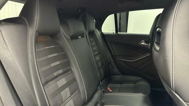 Mercedes-Benz CLA - Afbeelding 14 van 30