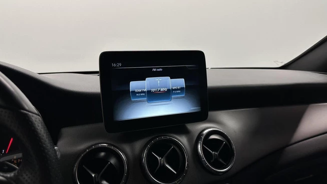 Mercedes-Benz CLA - Afbeelding 27 van 30