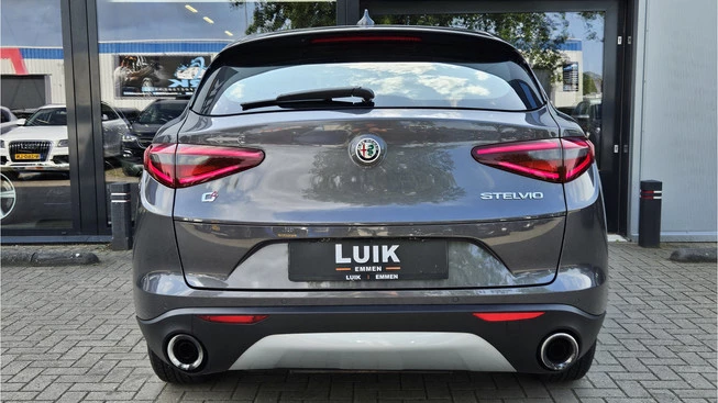 Alfa Romeo Stelvio - Afbeelding 8 van 23