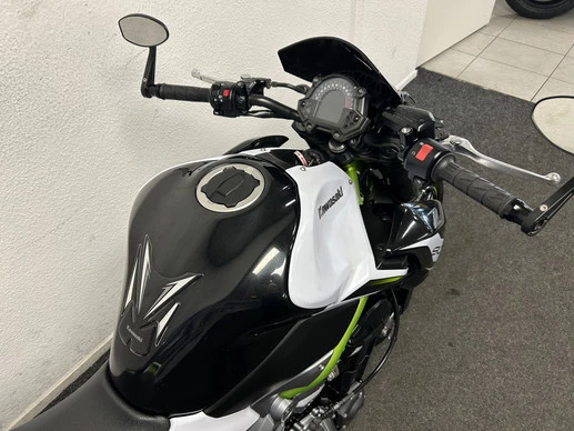 Kawasaki Z900 - Afbeelding 9 van 22