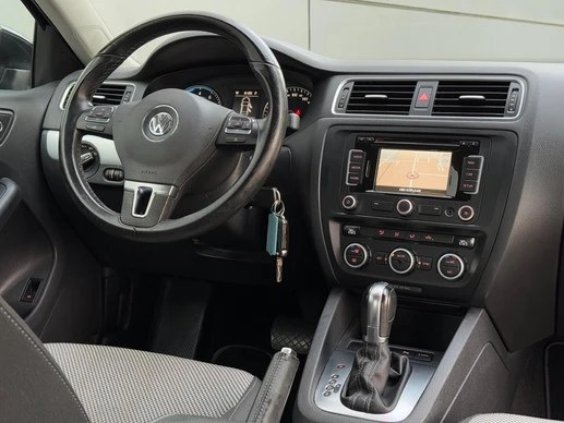 Volkswagen Jetta - Afbeelding 14 van 22