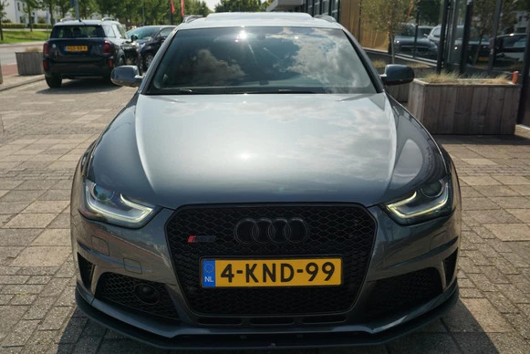 Audi RS4 - Afbeelding 8 van 30