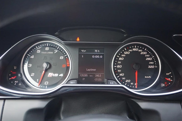 Audi RS4 - Afbeelding 29 van 30