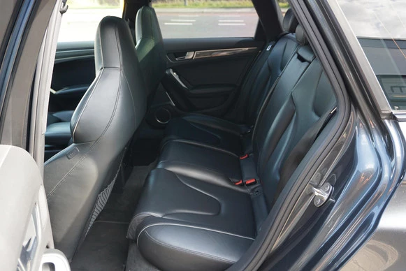 Audi RS4 - Afbeelding 16 van 30