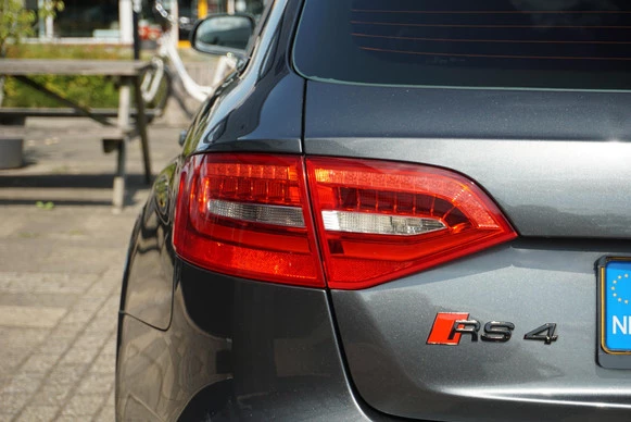 Audi RS4 - Afbeelding 25 van 30
