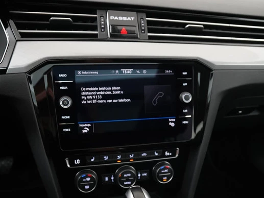 Volkswagen Passat - Afbeelding 17 van 30