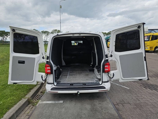 Volkswagen Transporter - Afbeelding 12 van 15