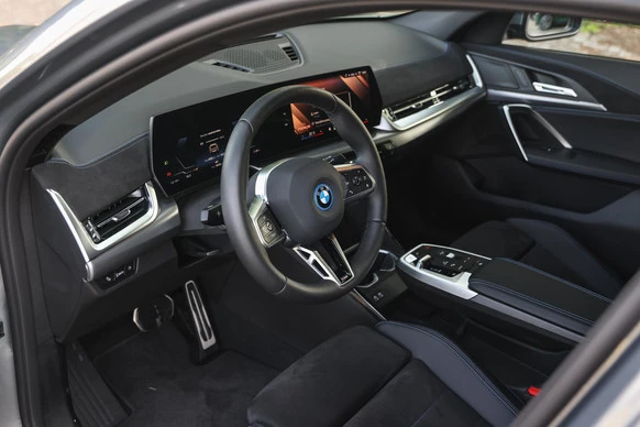 BMW iX2 - Afbeelding 12 van 30