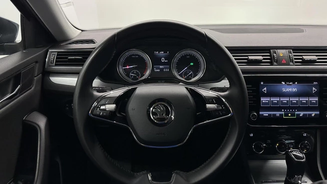 Škoda Superb - Afbeelding 19 van 30