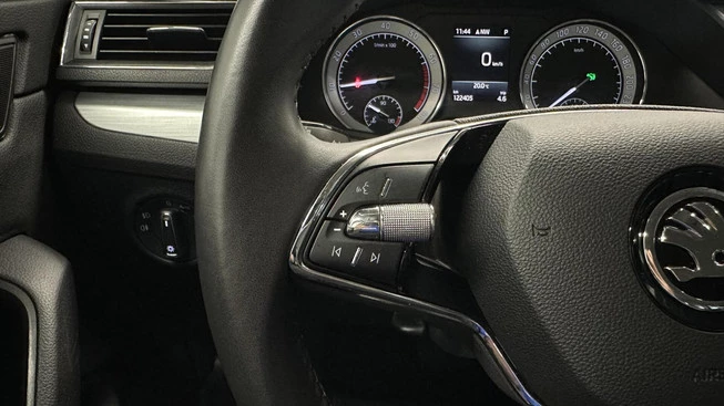 Škoda Superb - Afbeelding 20 van 30