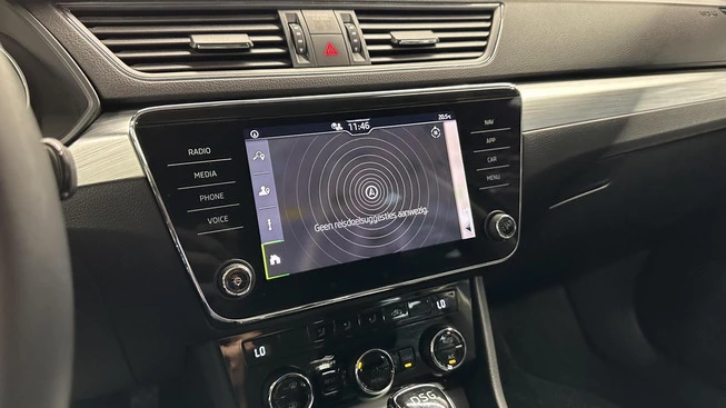 Škoda Superb - Afbeelding 28 van 30