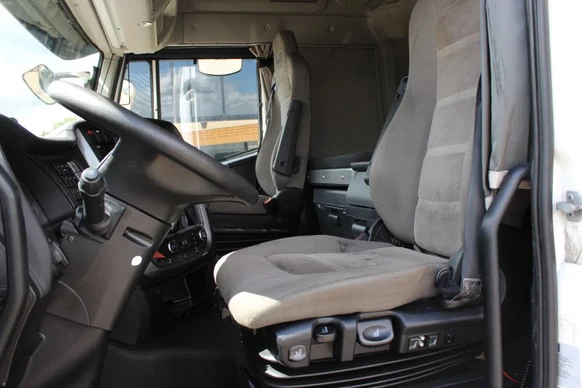 Iveco Stralis - Afbeelding 23 van 28