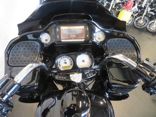 Harley-Davidson Road Glide - Afbeelding 8 van 12