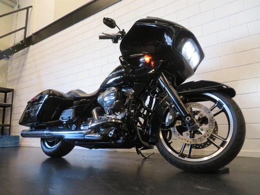 Harley-Davidson Road Glide - Afbeelding 11 van 12