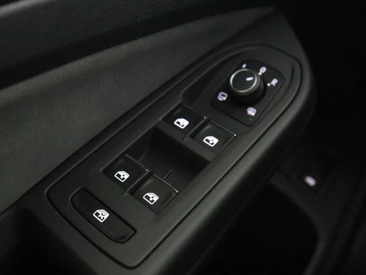 Volkswagen Golf - Afbeelding 16 van 30