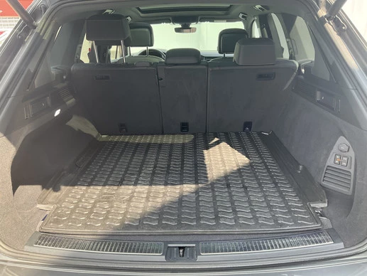 Volkswagen Touareg - Afbeelding 18 van 30