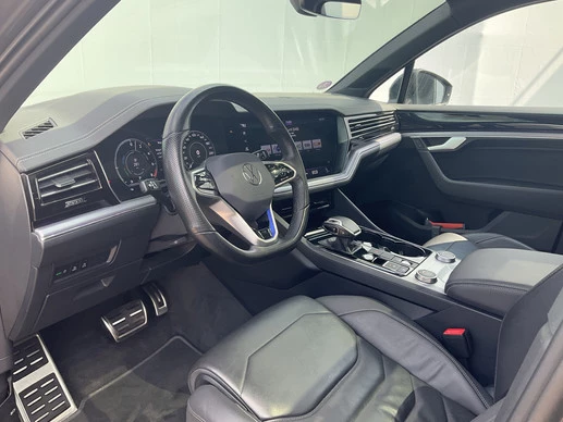 Volkswagen Touareg - Afbeelding 24 van 30