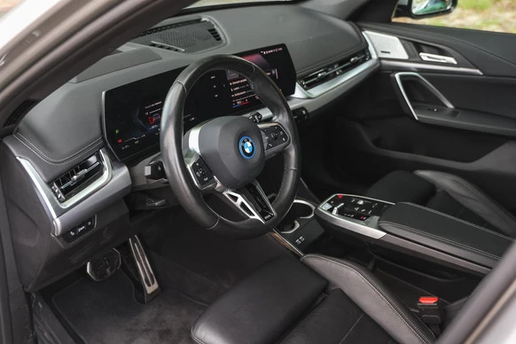 BMW iX1 - Afbeelding 13 van 30